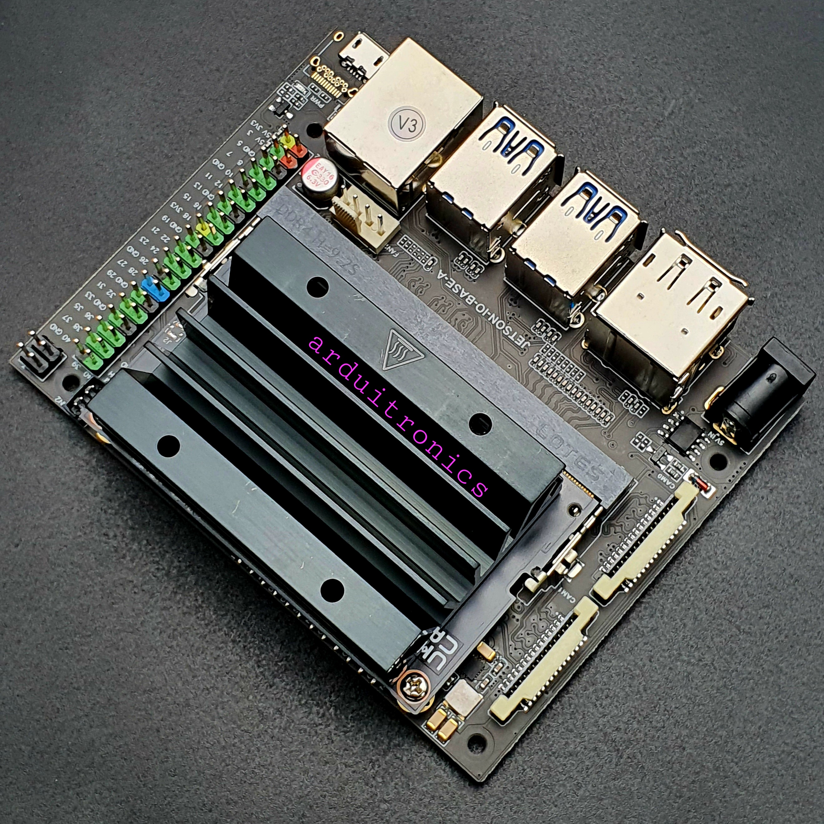 [ชุดเล็ก 3] Jetson Nano Developer Kit - พร้อม USB Camera + Power Adapter และ microSD Card