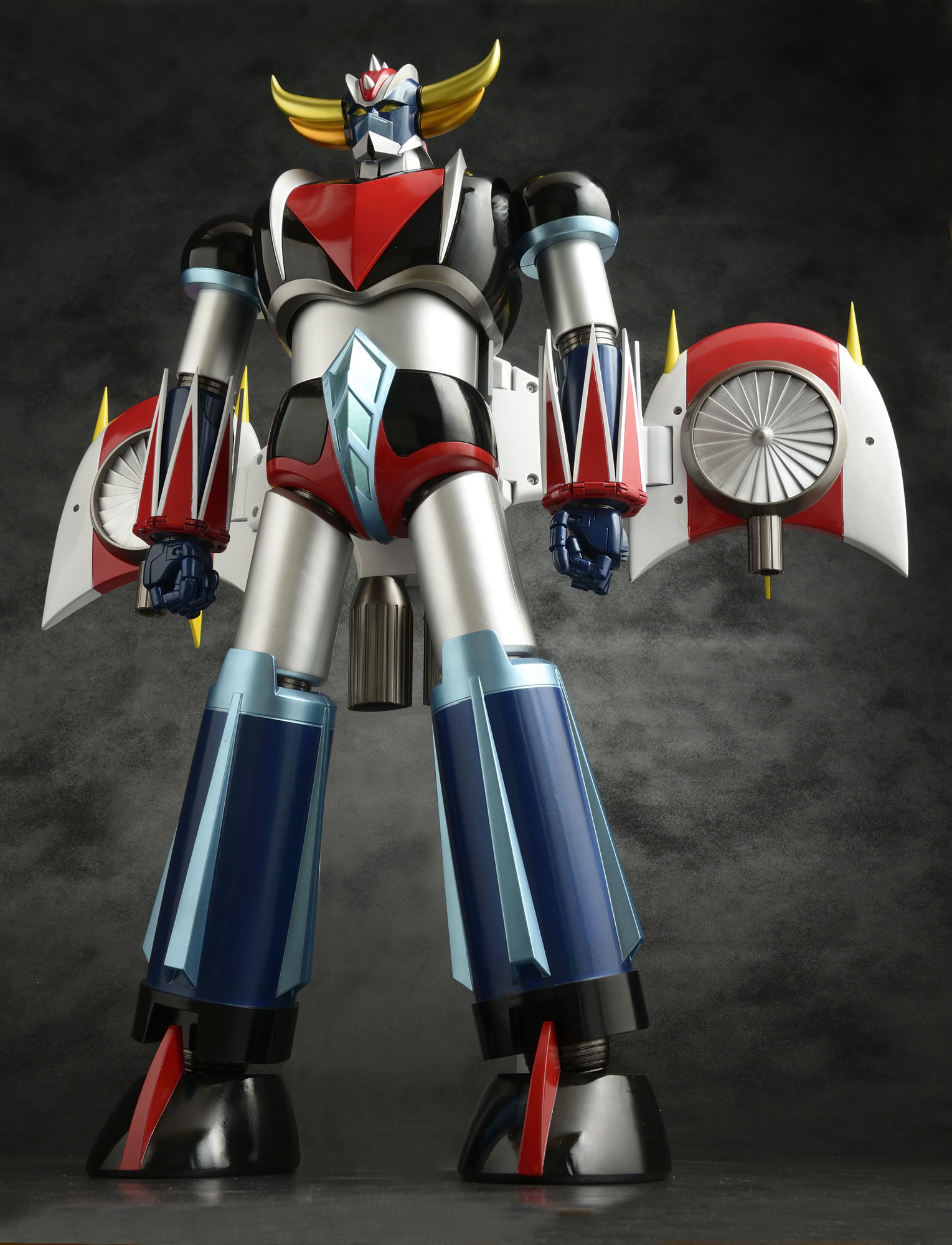 "Pre-Order" EVOLUTION TOY Grand Action Big Size Model Grendizer