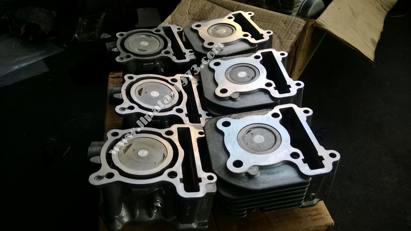 ชุดเสื้อสูบและฝาสูบทั้งชุด Yamaha Filano และ Yamaha Fiore มือ 2