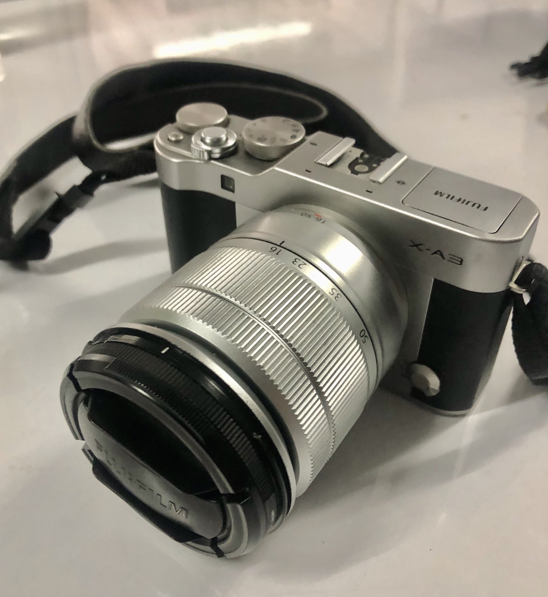 ให้เช่ากล้อง Fuji XA 3 เลนส์ 16-50mm f3.5-5.6 OIS II