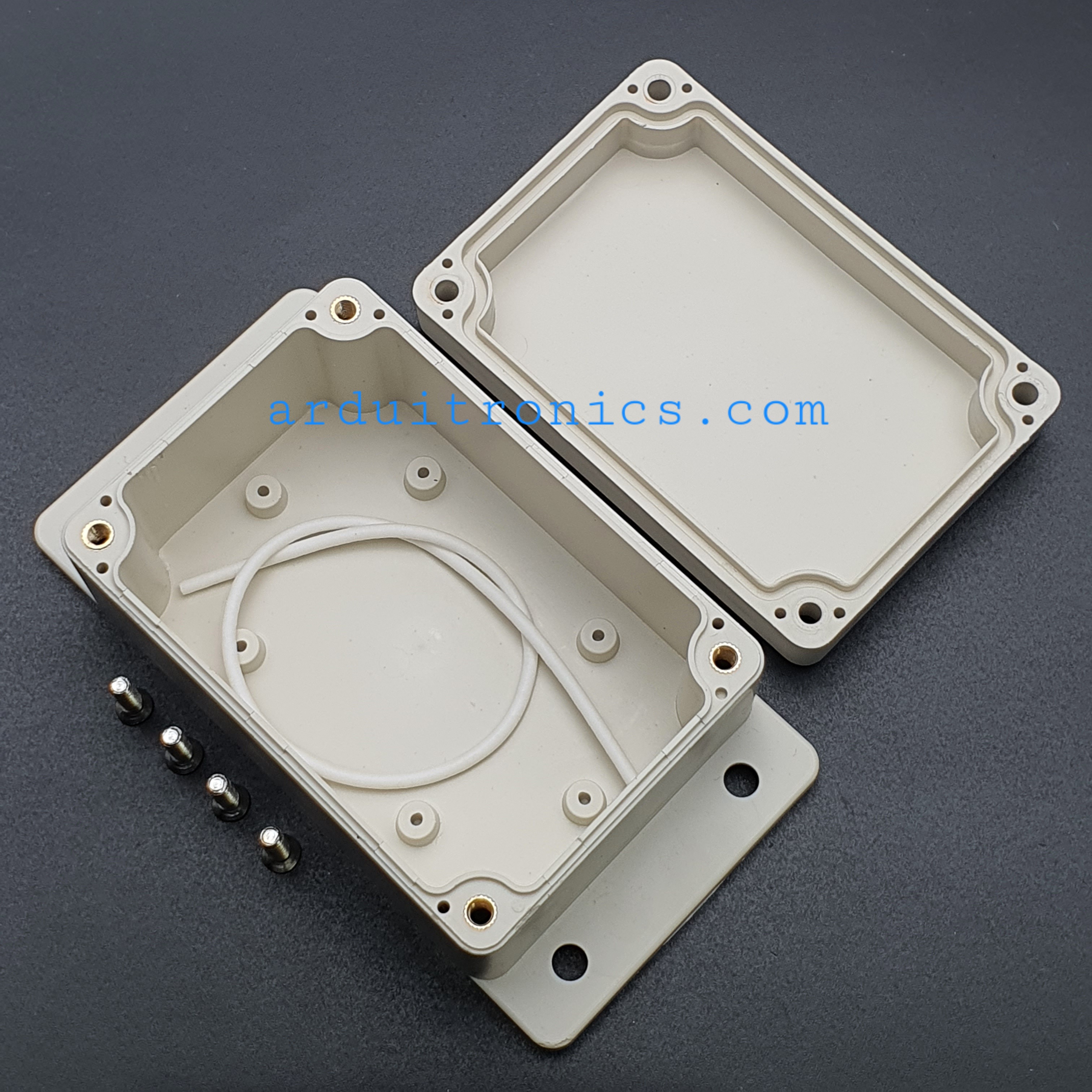 กล่องพลาสติกอเนกประสงค์กันน้ำ ขนาด 100 x 68 x 50mm วัสดุรีไซเคิล