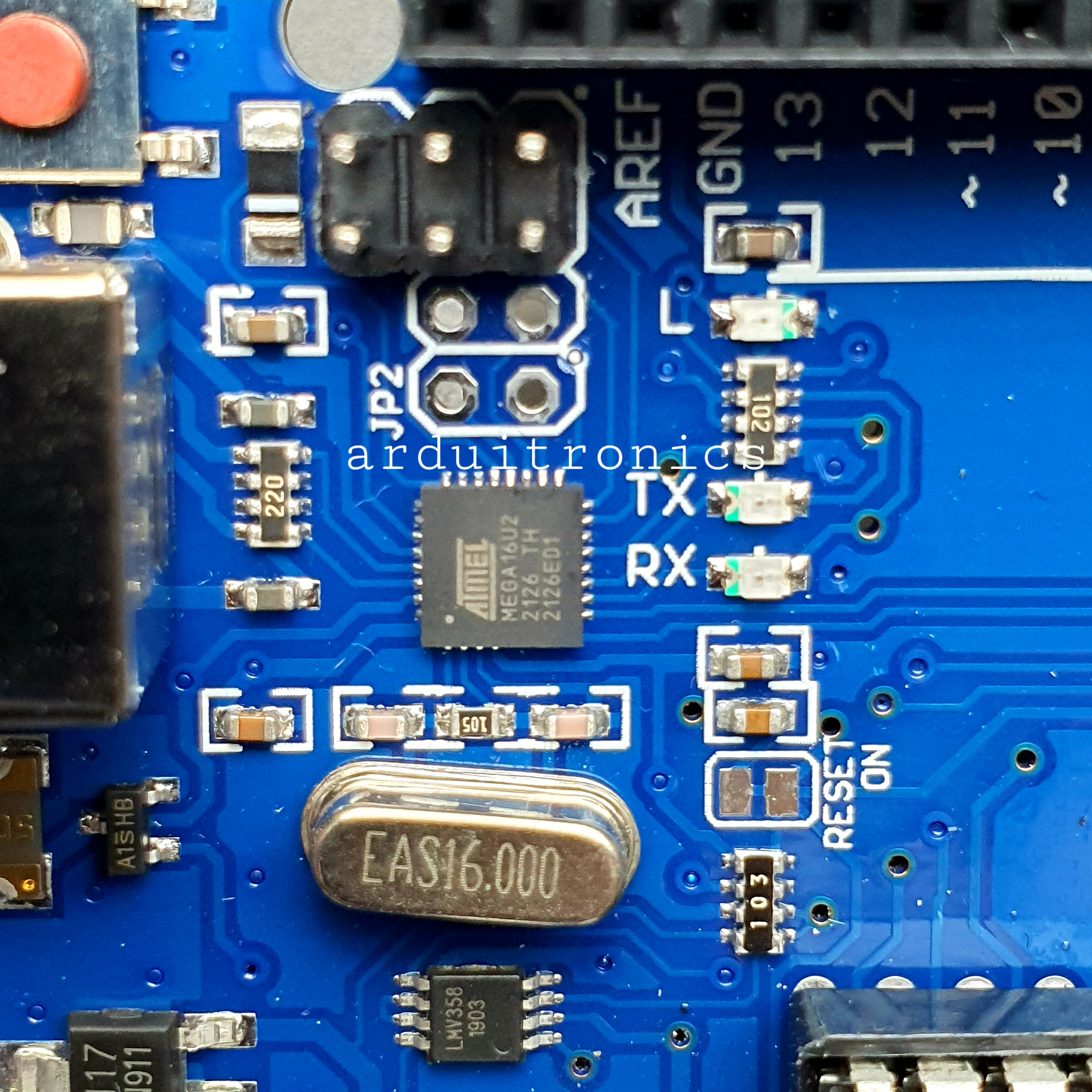 Arduino UNO R3 (ไม่มีคำว่า Arduino บนบอร์ด) + Free USB Cable