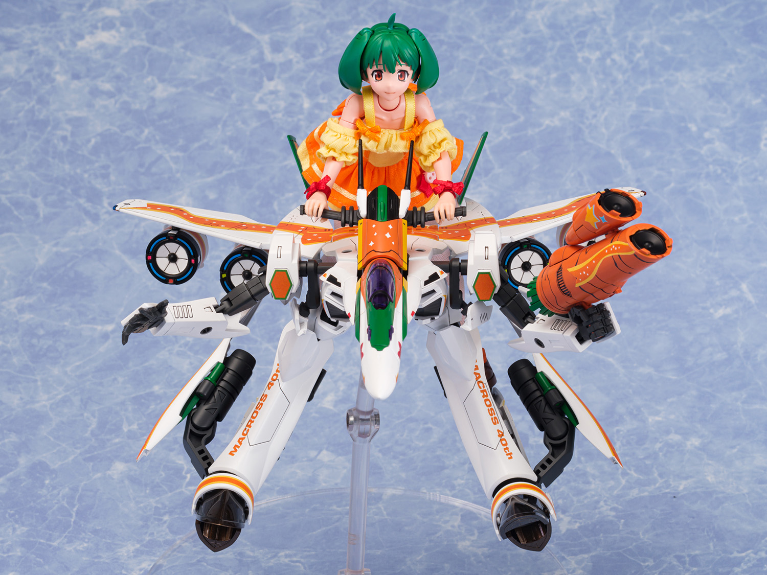 "Pre-Order" V.F.G. Macross F VF-25F Messiah Ranka Lee 40th Anniversary