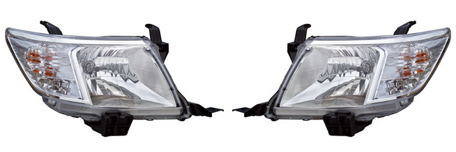 โคมไฟหน้า รุ่นหลอด H4 โตโยต้าวีโก้แชมป์ TOYOTA / VIGO CHAMP 2011-2012 / Headlamp ไม่รวมหลอด