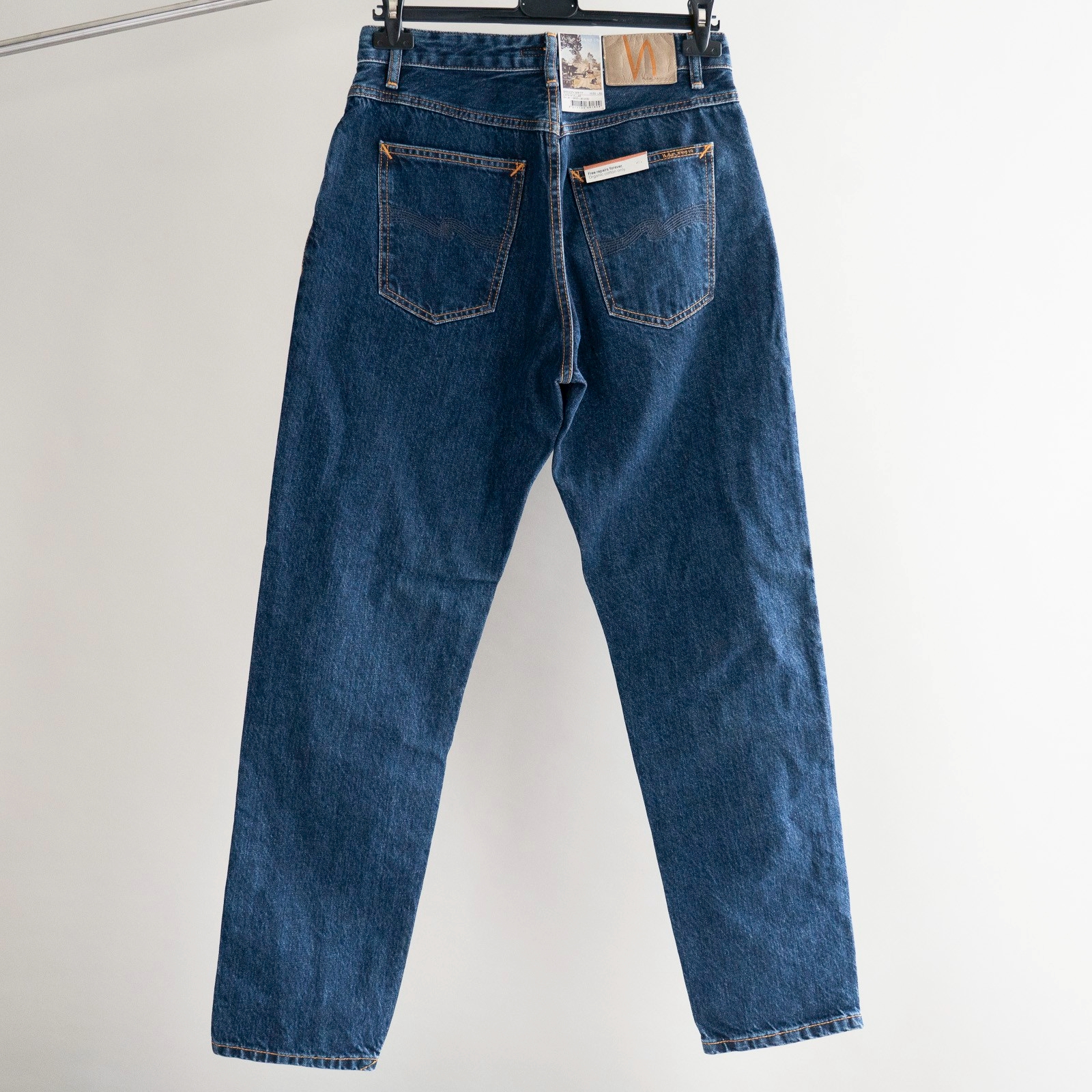 Breezy Britt – Dark Stellar