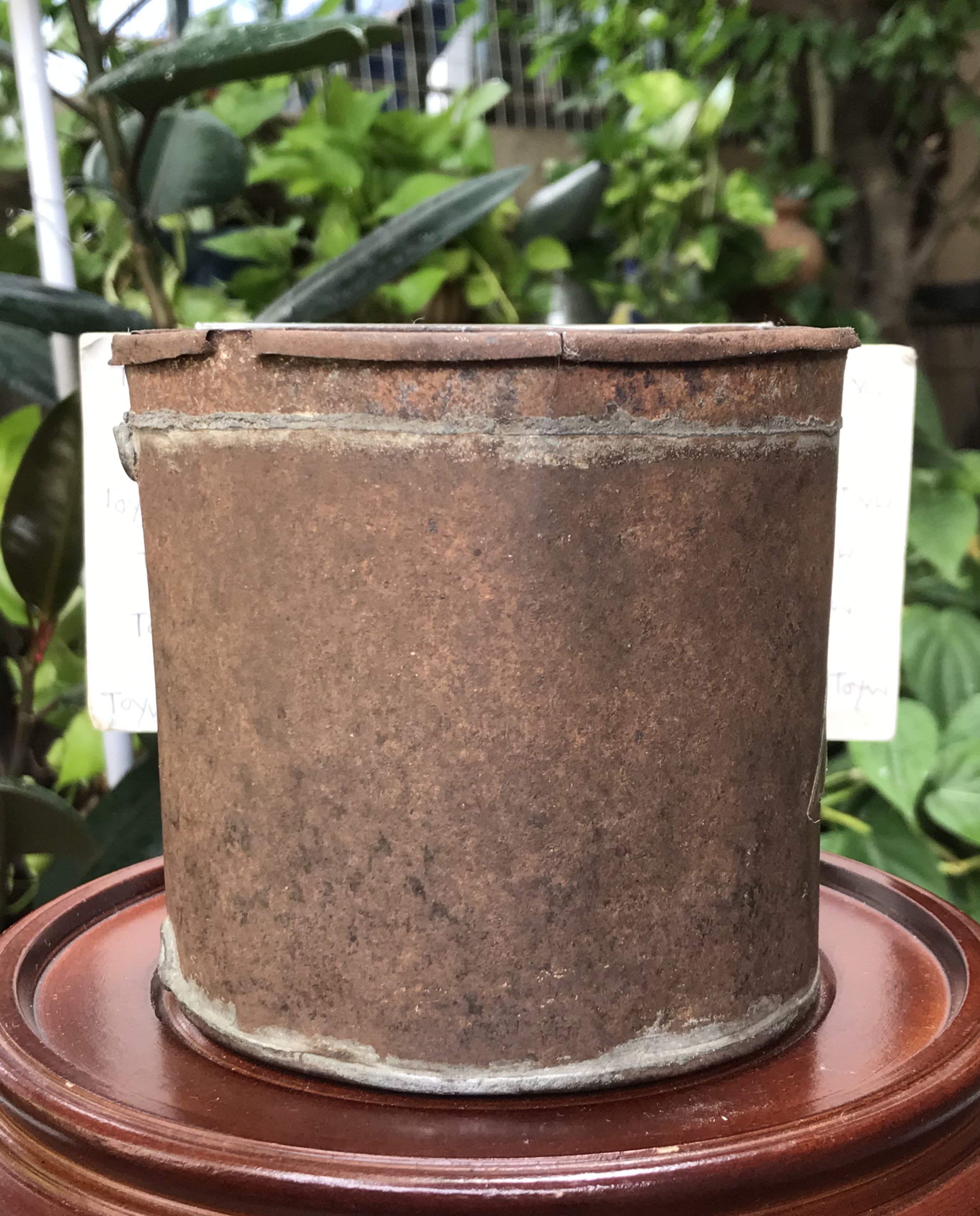 เริ่มต้น 690 บาท ของเก่าแท้ๆ ลิตรตวงข้าวสังกะสี ลิตรตวงข้าวโบราณ ขนาด 0.5 ลิตรและขนาด 1 ลิตร ตอกครุฑและเลขกำกับไม่ผุไม่รั่ว สำหรับนักสะสมแนววินเทจ แต่งบ้าน แต่งร้านกาแฟ แต่งร้านอาหาร แต่งร้านตัดผม หรืออื่นๆ