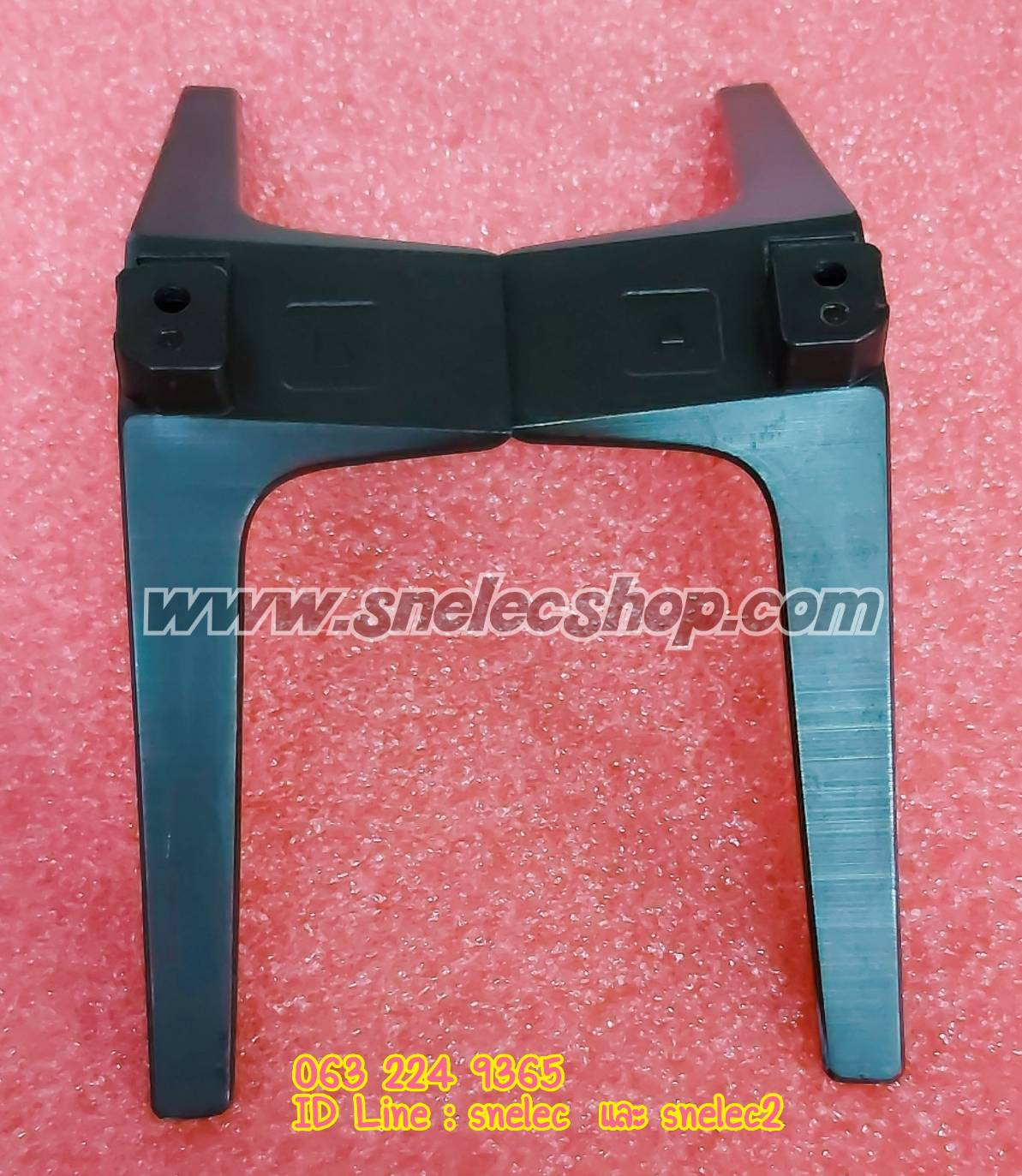 ขาตั้ง LG รุ่น 43UK65 , 43UM71 , 43UM73 , 43UK6300PTE มีน็อตให้พร้อมใช้งานคะ