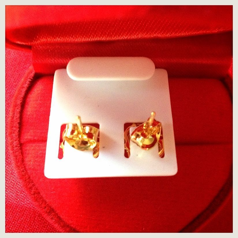 ต่างหูเพชร CZ 3เม็ด คิวบิคซิโคเนีย รูปหัวใจ