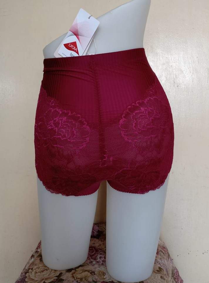 กางเกงสเตย์ไทรอัมพ์