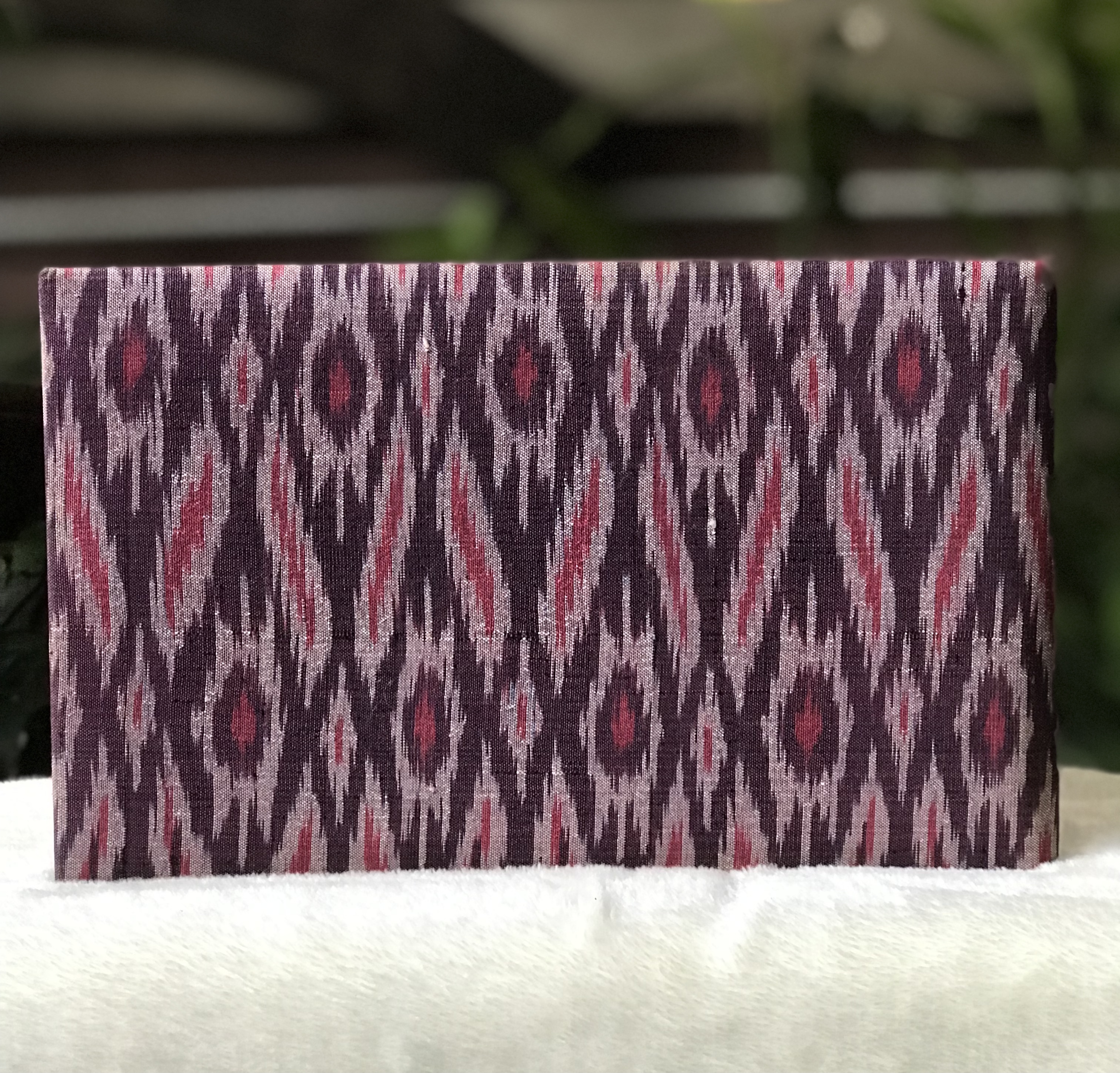 ราคาต่อชิ้น เก็บเก่า Silk Folder ปกผ้าไหมทอลายใส่ธนบัตร ปีกาญจนาภิเษกในหลวง รัชกาลที 9
