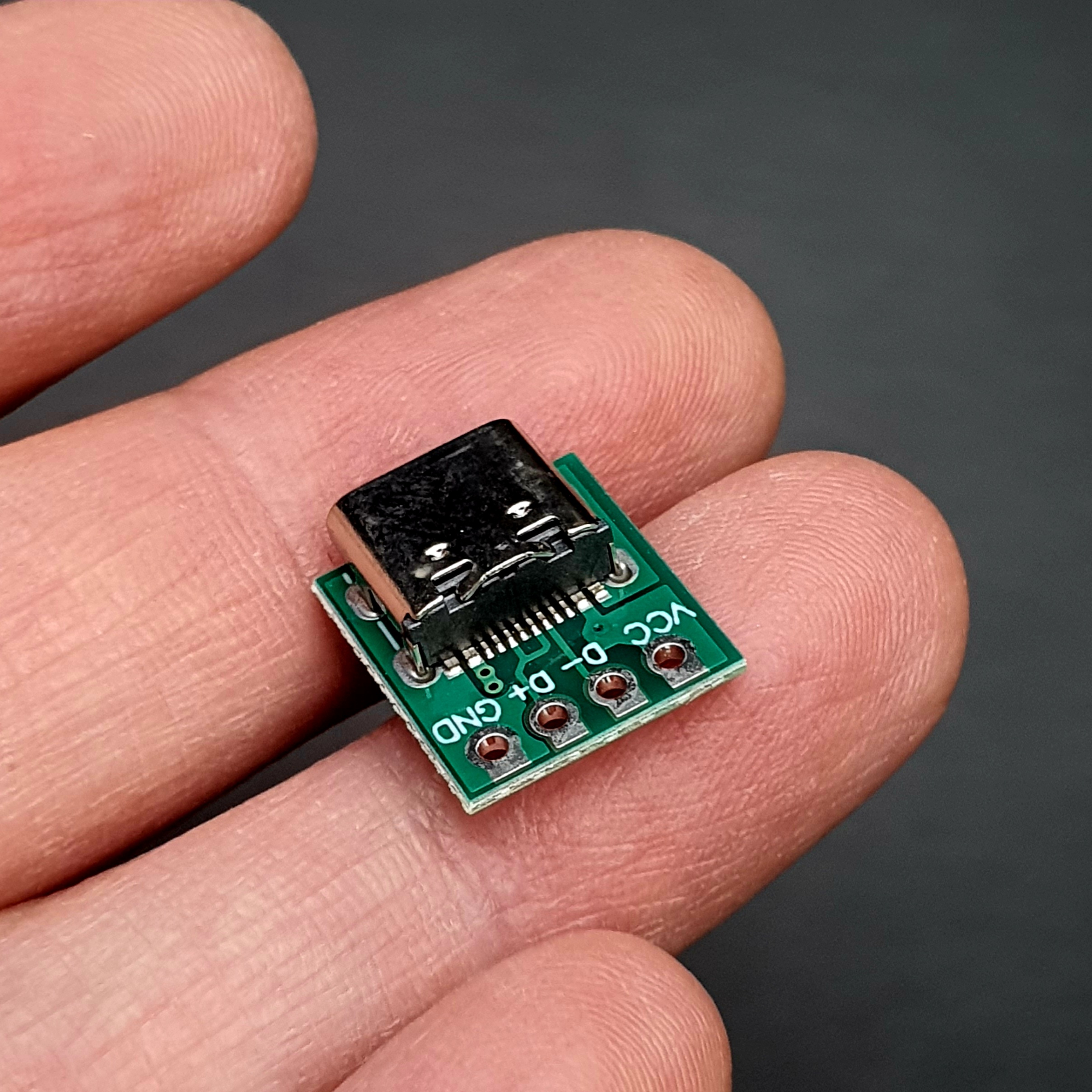Tyep-C Female to DIP Converter Breakout