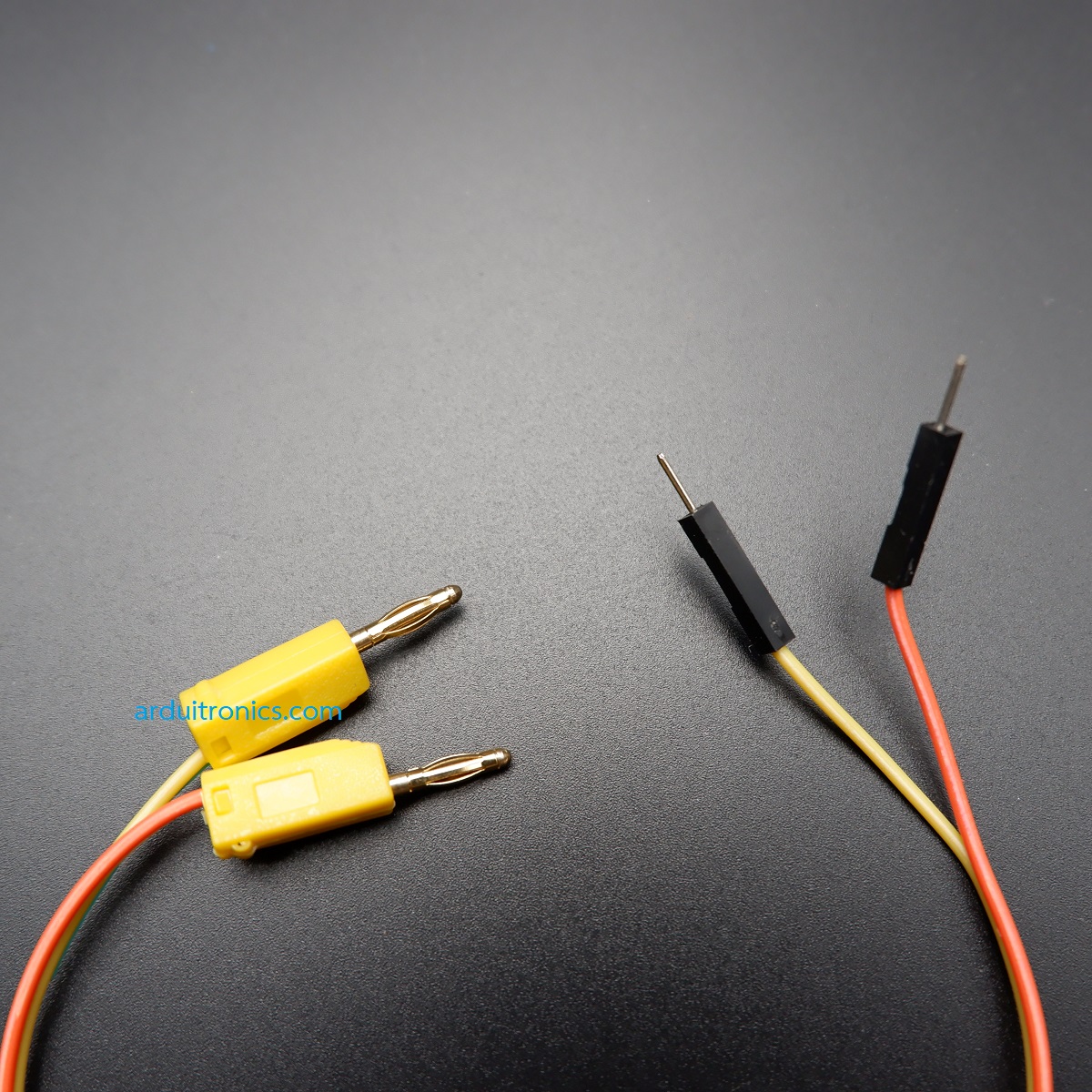 สายไฟ Banana to Male Pin ขนาด 2mm ยาว 20cm หัวเหลือง (2 เส้นคู่)