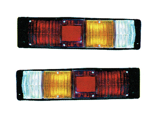 ไฟท้าย อีซูซุ ISUZU 250 เหล็ก (L-R ราคาต่อ 1 คู่ มีขั้ว+หลอด)
