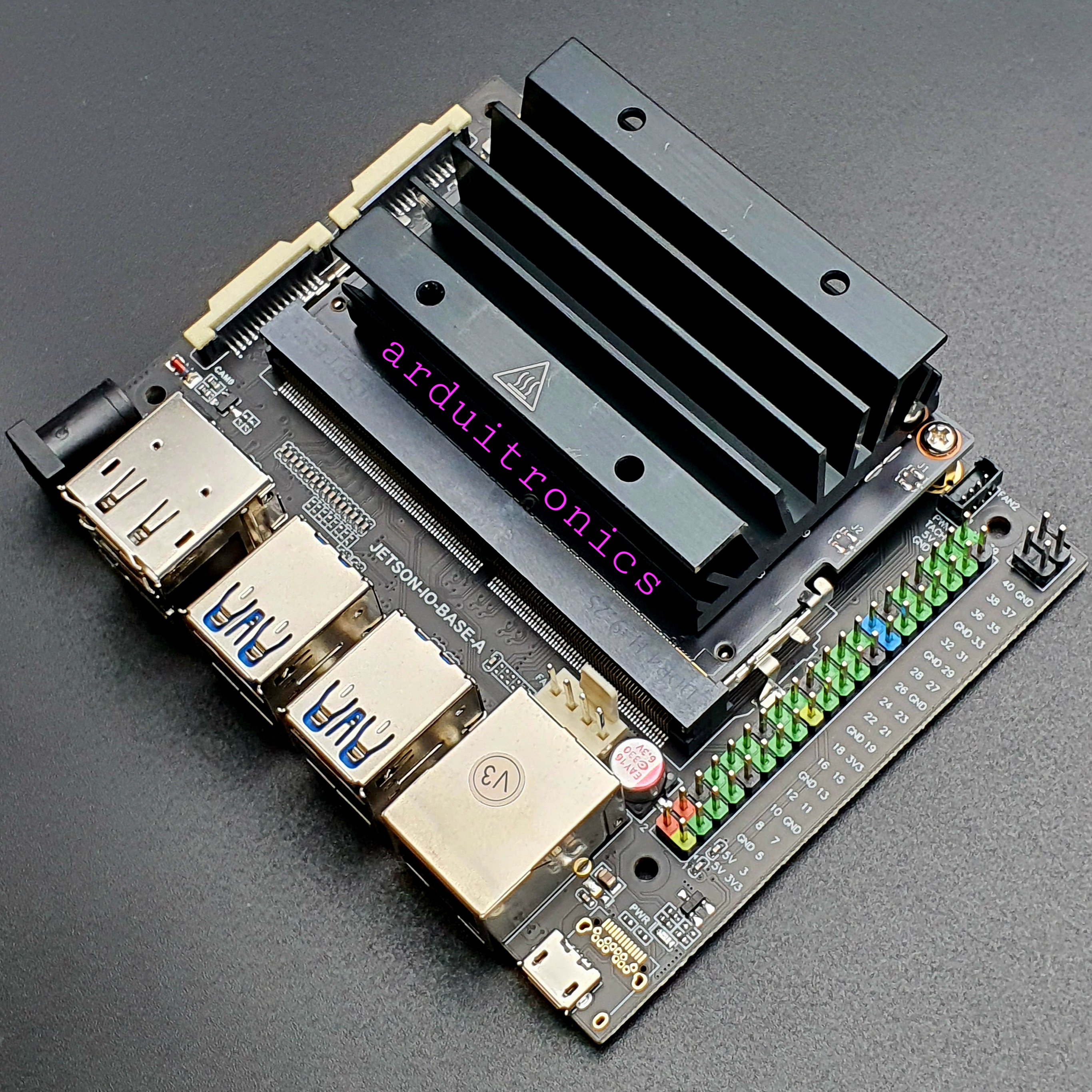 [ชุดเล็ก 3] Jetson Nano Developer Kit - พร้อม USB Camera + Power Adapter และ microSD Card