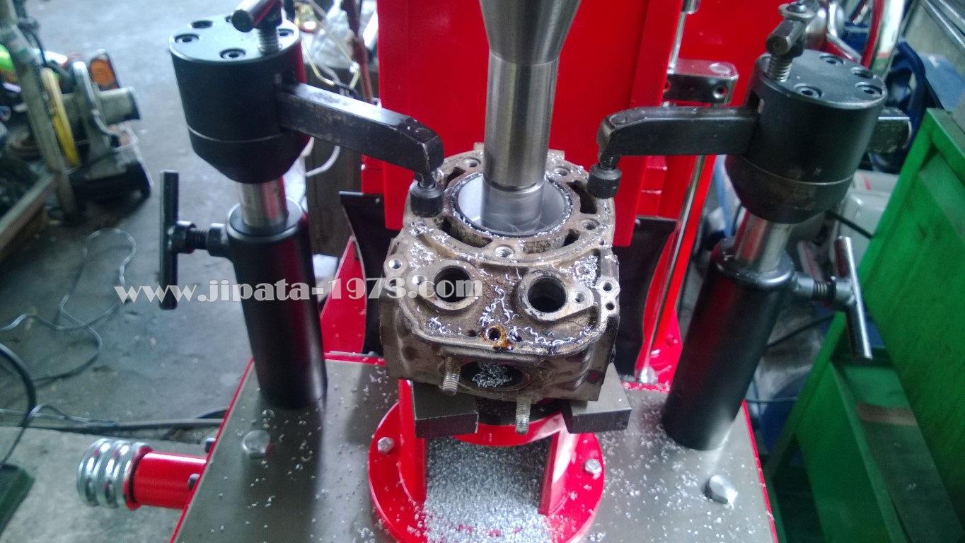 งานด้านซ่อมแซม โอเวอร์ฮอล เครื่องยนต์(รอรับได้เลย)