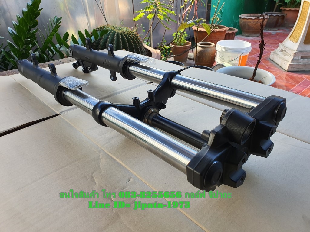 (Z300) ชุดโช้คอัพหน้าและแผงคอ บน ล่าง Kawasaki Z300 แท้