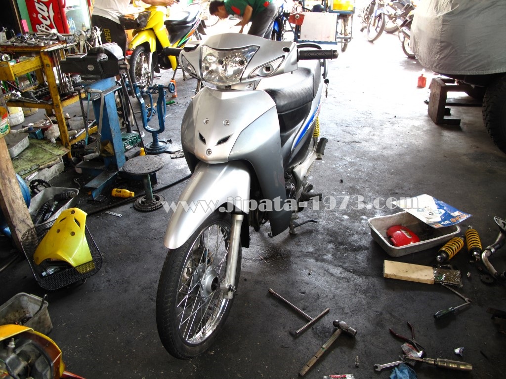 งานดัดโครงตัวถัง Honda Wave 100 s