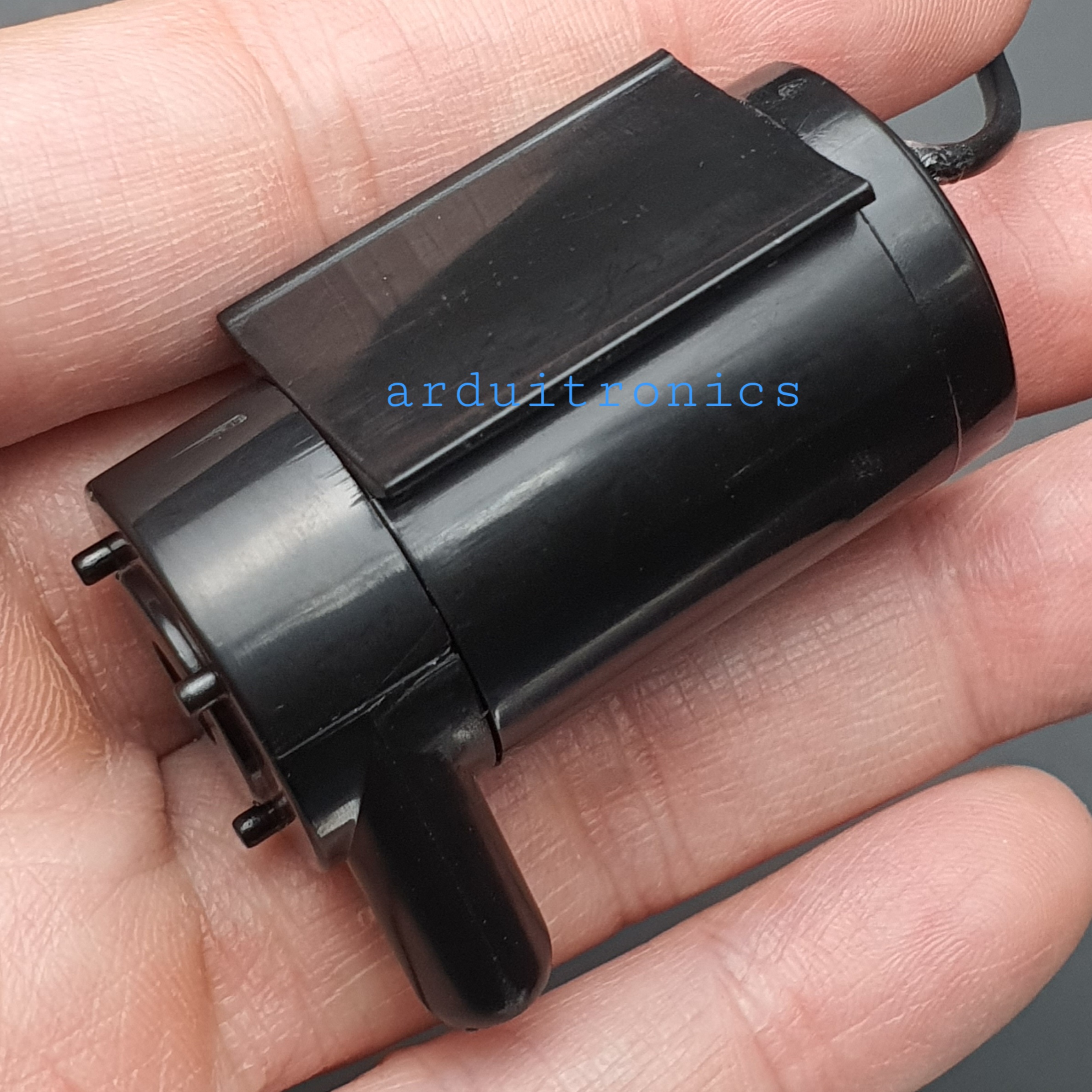 Mini DC Water Pump (DC 3V-5V) ปั๊มน้ำ สายไฟปลายเปลือย ขนาดเล็ก 3-5V สีดำ แนวนอน