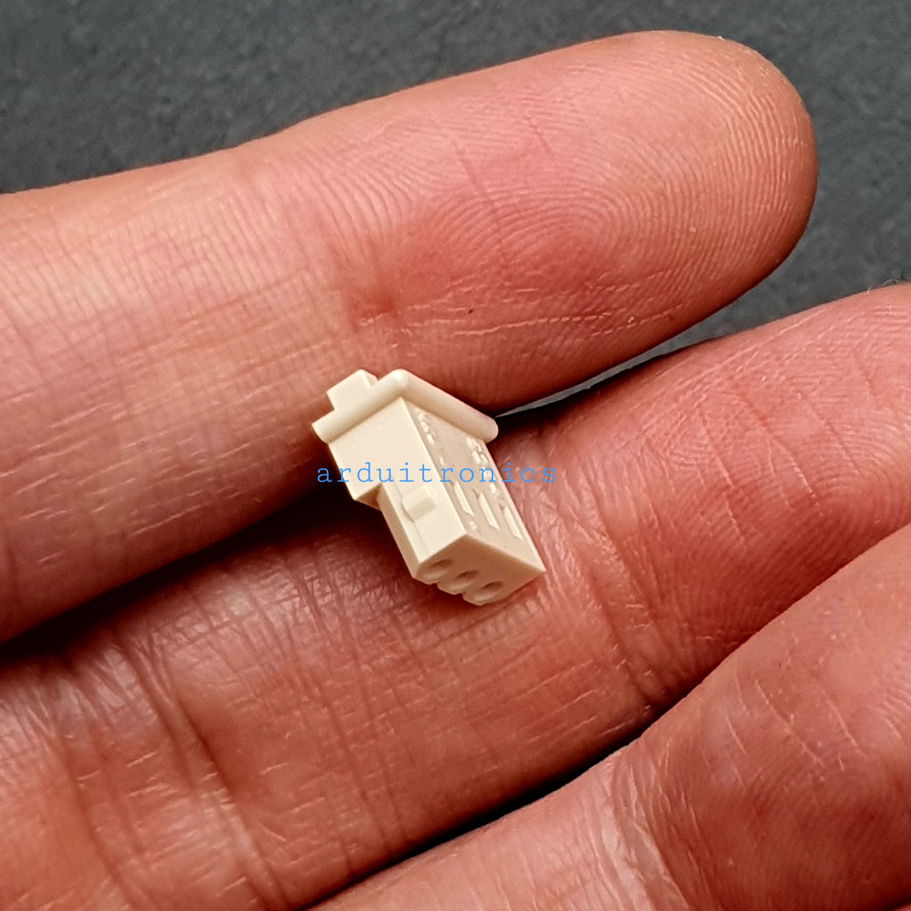 Connector Housing, Friction Lock, Mini-SPOX 5264, Receptacle, 3 Ways, 2.5 mm, 5263 Crimp Terminal