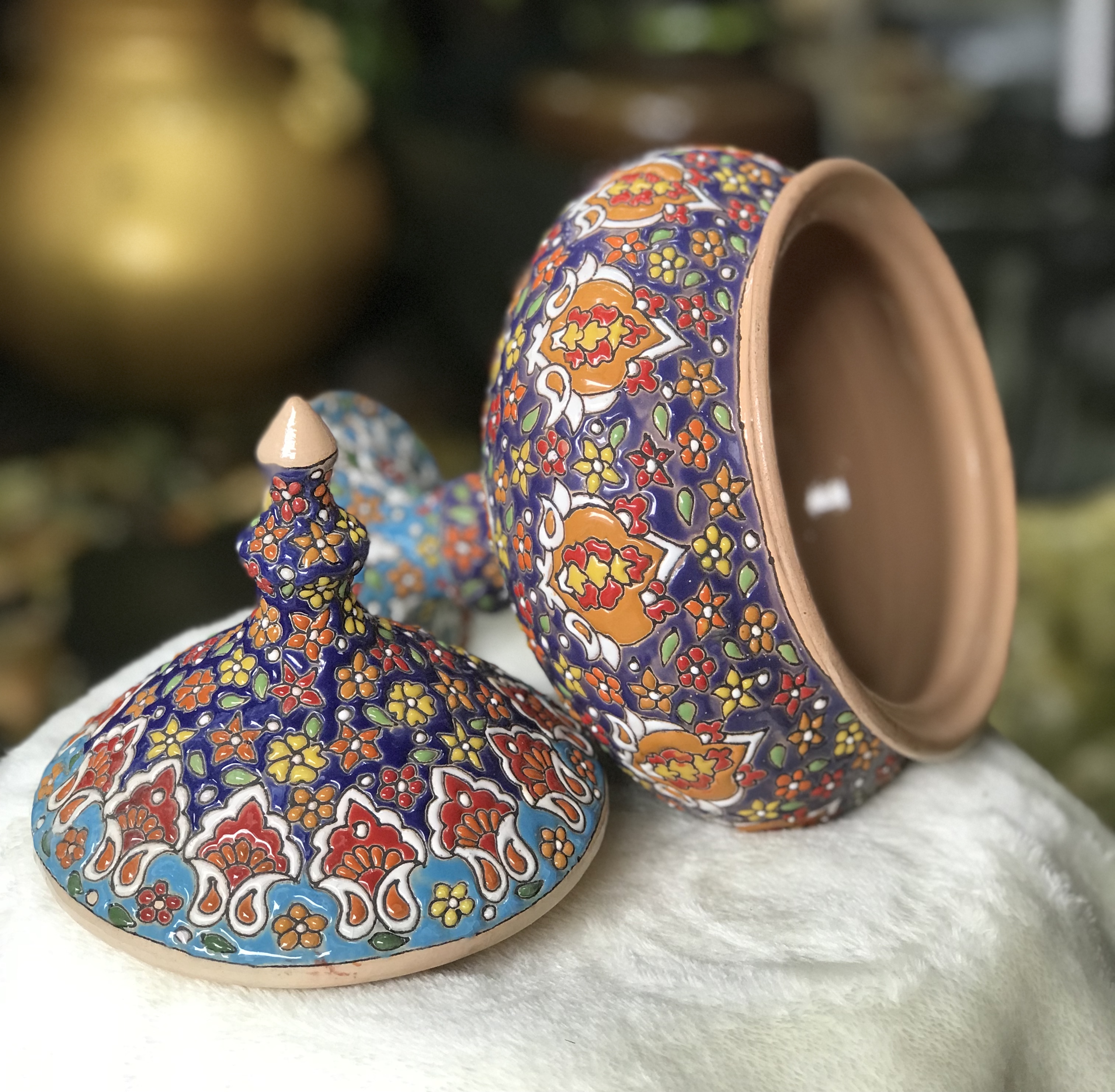 ฐานมีซ่อม โถเขียนสีลายนูนศิลปะเครื่องปั้นดินเผาตุรกี Hand Painted Enamel on Clay/Handicraft Pottery Container