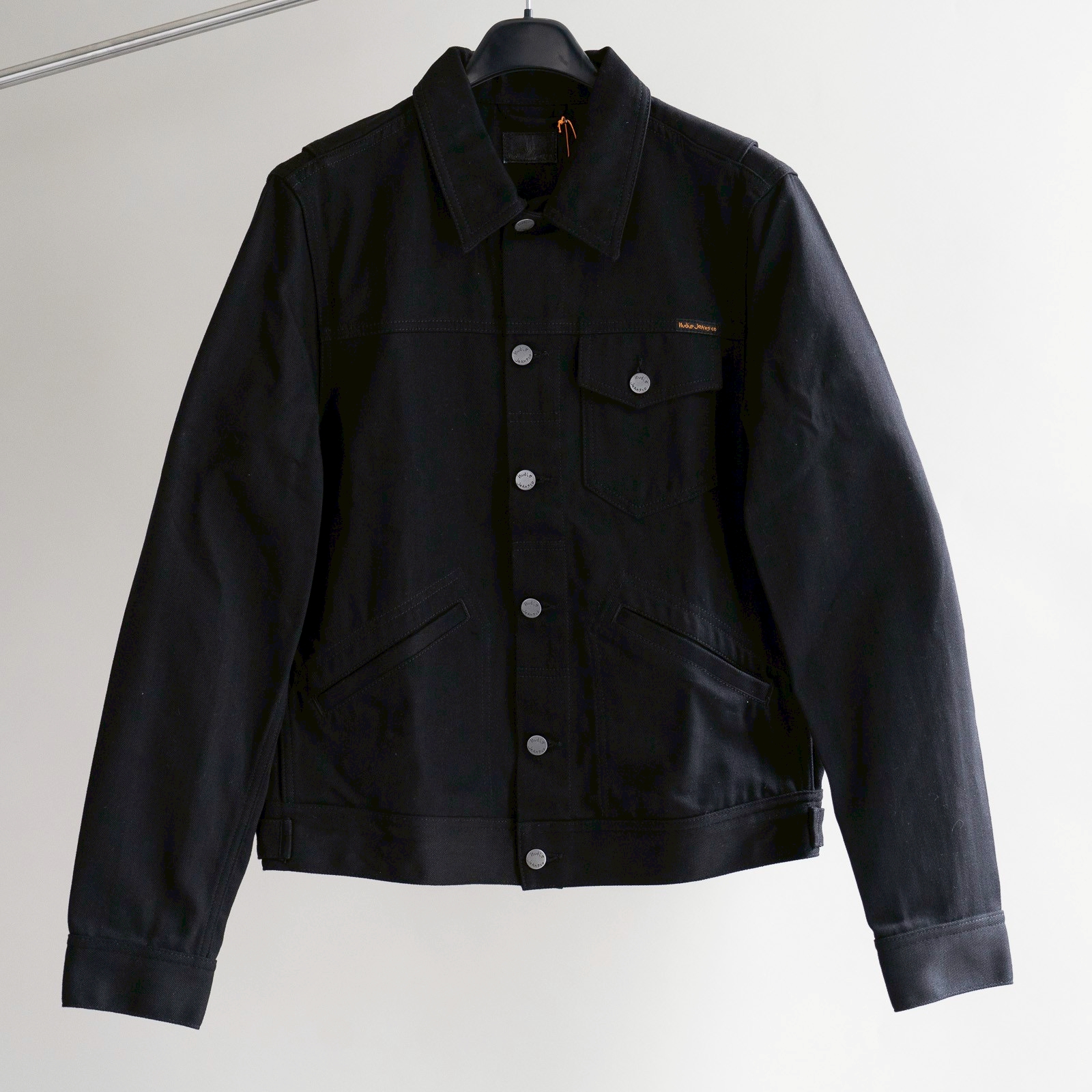 Tommy Dry Black Twill – แจ็กเก็ตดำสุดเท่ ใส่ง่าย เข้าทุกลุค