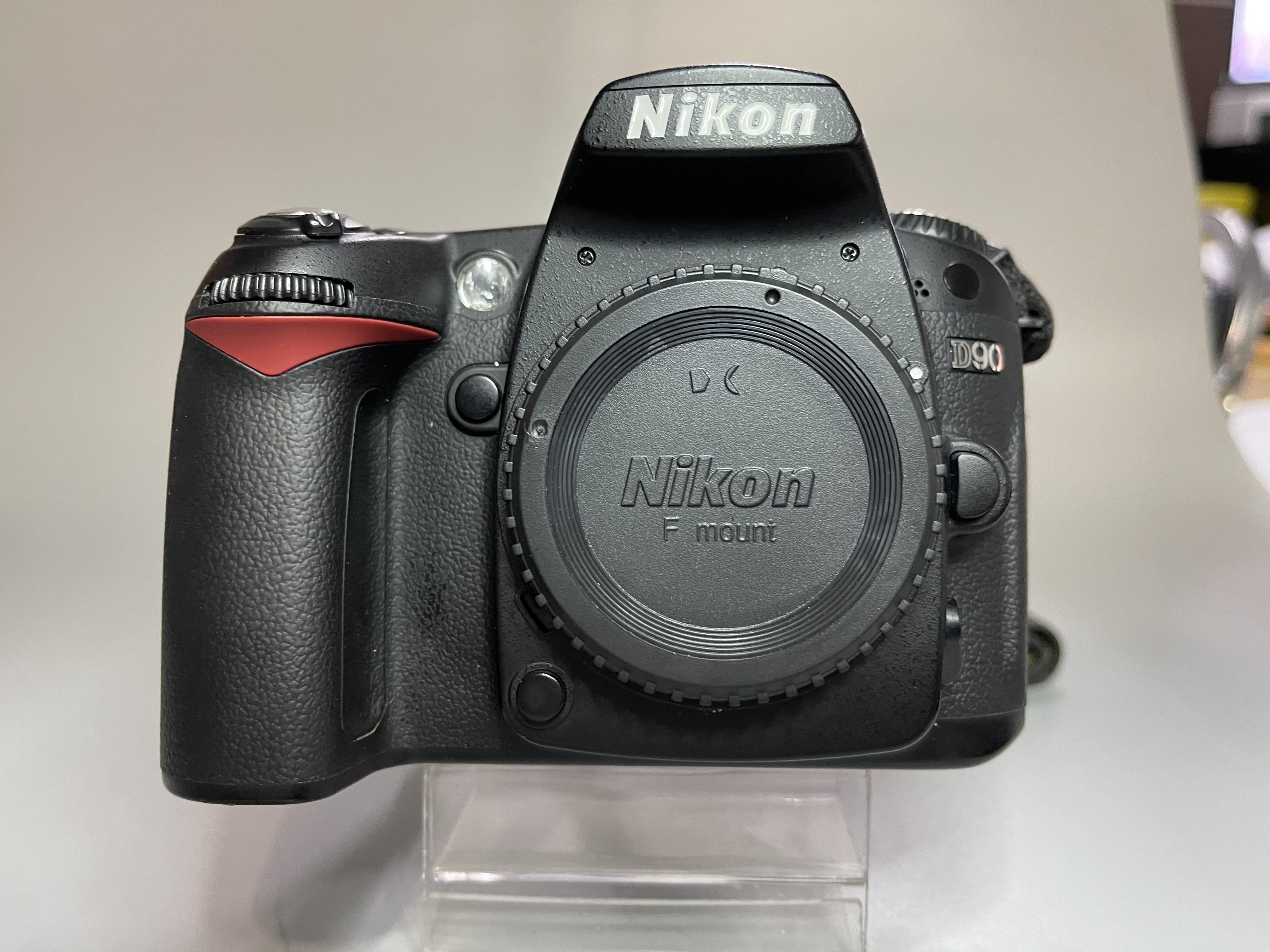 ขาย Nikon D90 เลนส์ 18-105mm f3.5-5.6 DSLRยอดนิยมในอดีต จอมอึด ทนทาน มือสมัครเล่น มืออาชีพใช้ได้ สุดคุ้มค่า