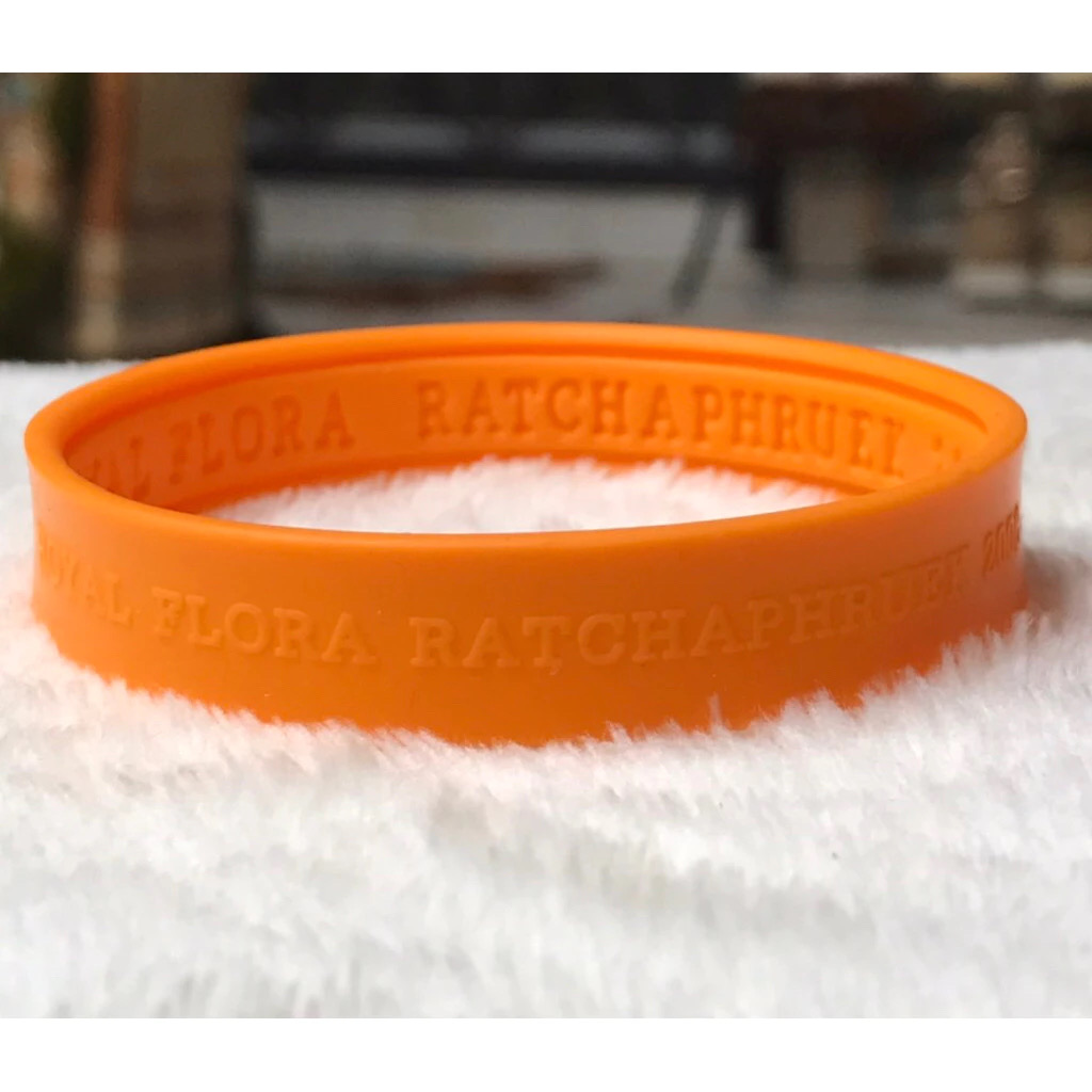 ￼Wristband ริชแบรนด์ สายรัดข้อมือ LONG LIVE THE KING มหกรรมพืชสวนโลก 2006/พ.ศ 2549 เฉลิมพระเกียรติในหลวง รัชกาลที่ 9