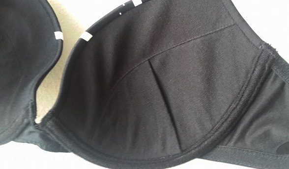 เสื้อชั้นในสตรีELLE