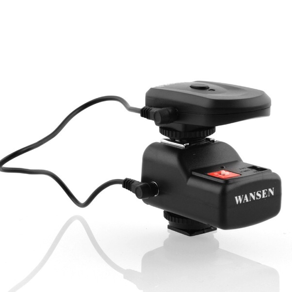 Flash trigger 1 * 4-channel Transmitter1 * 4-channel Receiver