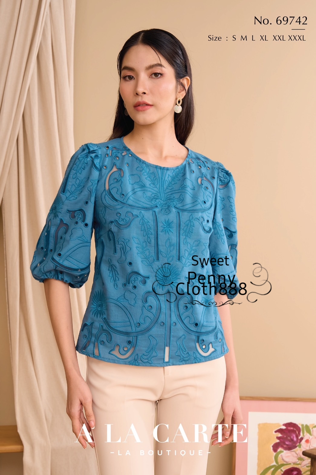 69742 เสื้อ A La Carte ลินินคอกลม งานปักฉลุเซาะผ้าลูกไม้ตาข่าย มีซับในด้านหน้า ทรงแขนสม็อก เนื้อผ้าใส่สบาย by PENNY CLOTH 888