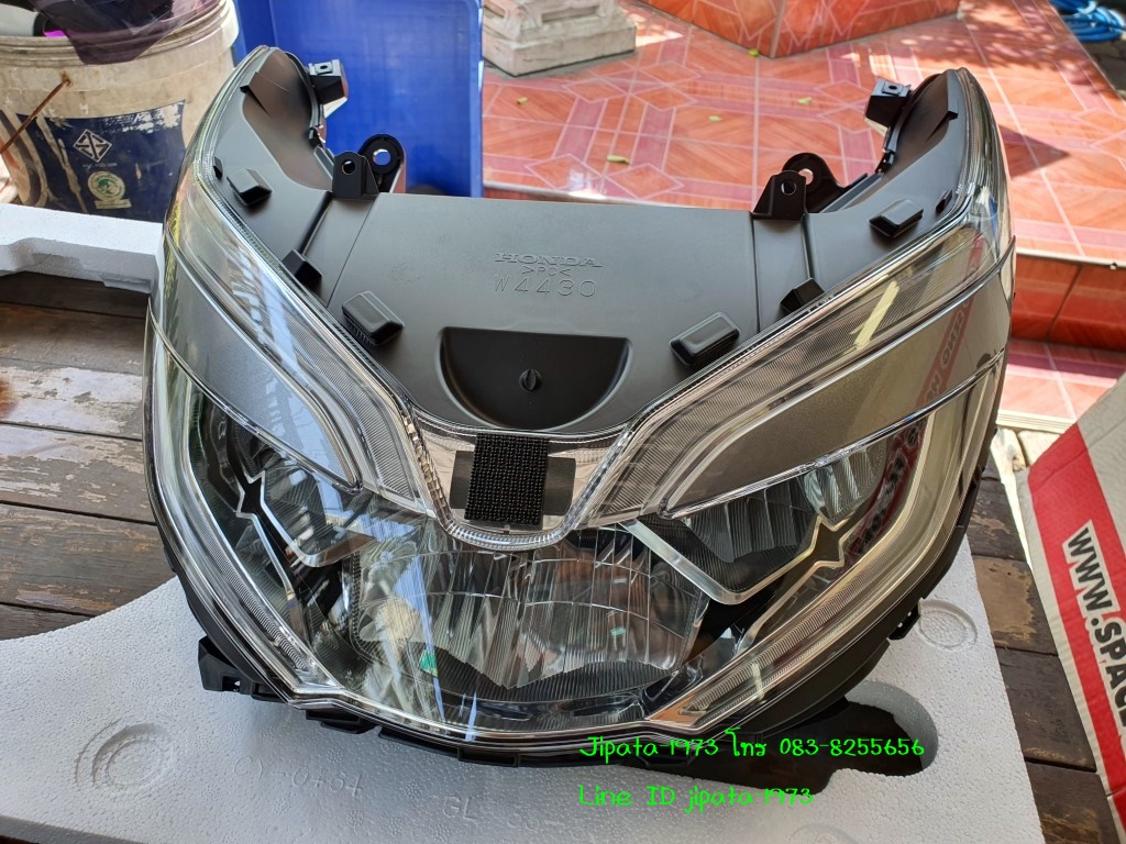 (PCX 150) ชุดโคมไฟหน้า PCX 150 i ปี 2018 แท้ (สินค้าของใหม่ ไม่มีกล่อง)