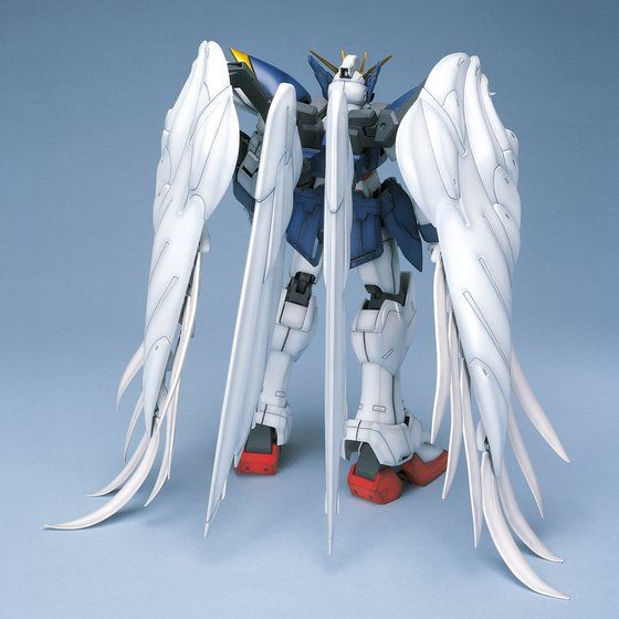 PG 1/60 XXXG-00W0 Wing Gundam Zero Custom