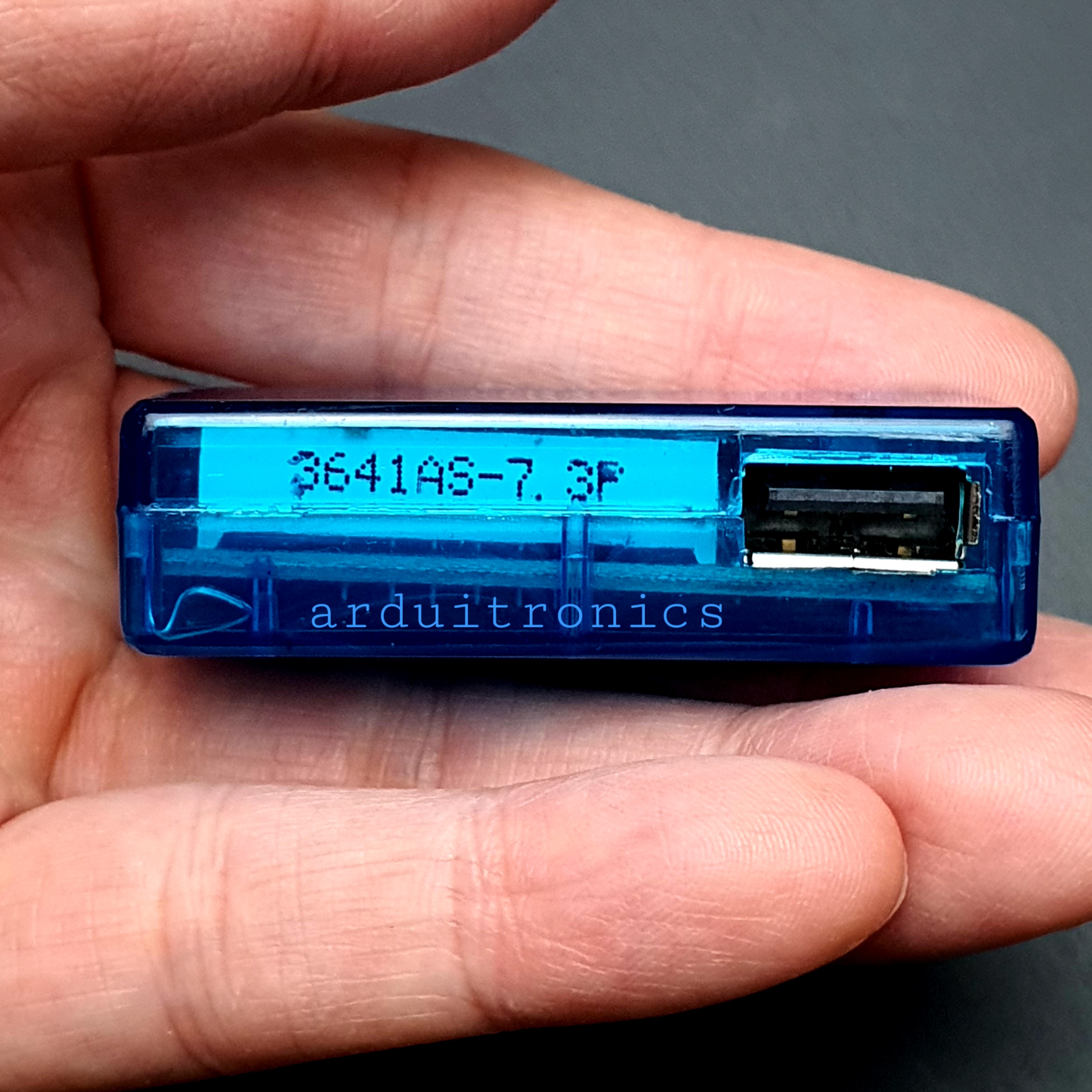 LED USB Mobile Power Charging Current Voltage Tester ยูเอสบีวัดแรงดันไฟฟ้า สีฟ้า