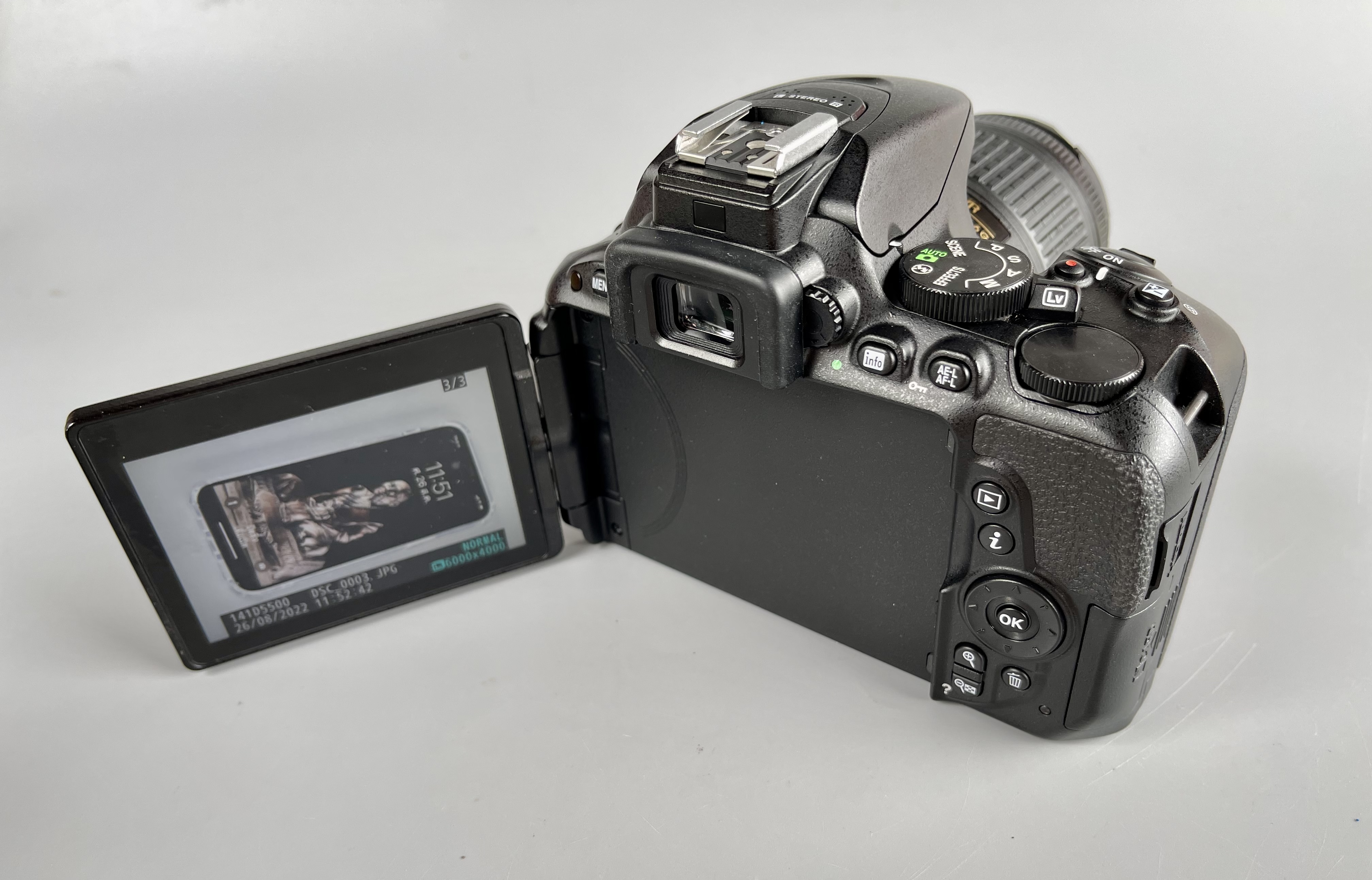 ขาย Nikon D5500 Lens AF P DX 18 55mm VR อปกศ. สภาพสวยไหม่ ชัตเตอร์ 10689 เมนูไทย อปกศ. อุปกรณ์ครบกล่อง