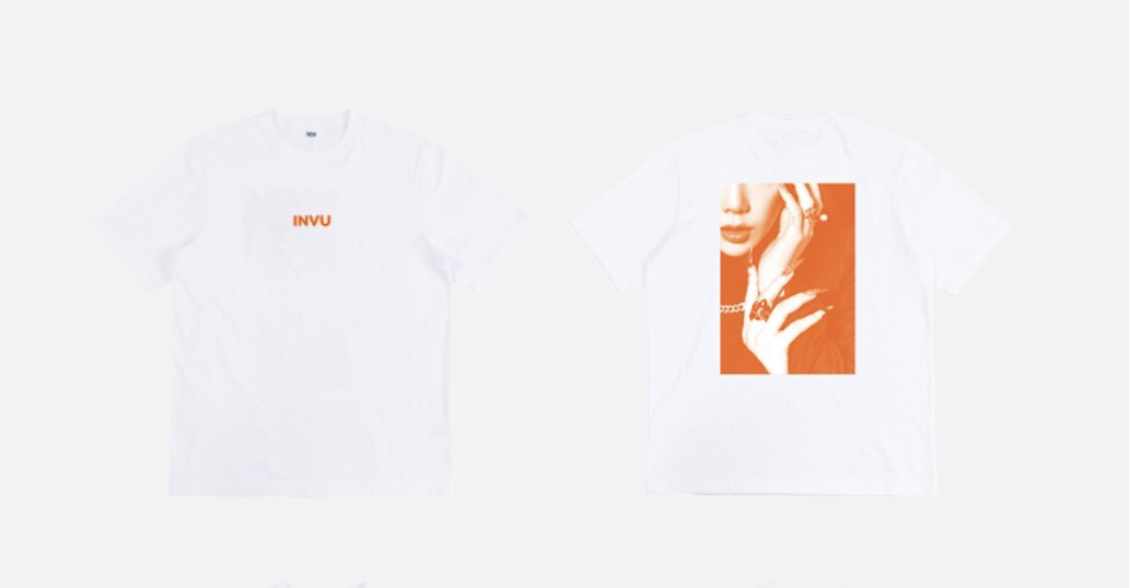 TAEYEON - INVU : THE EXHIBIT - T-shirt แบบ A ver