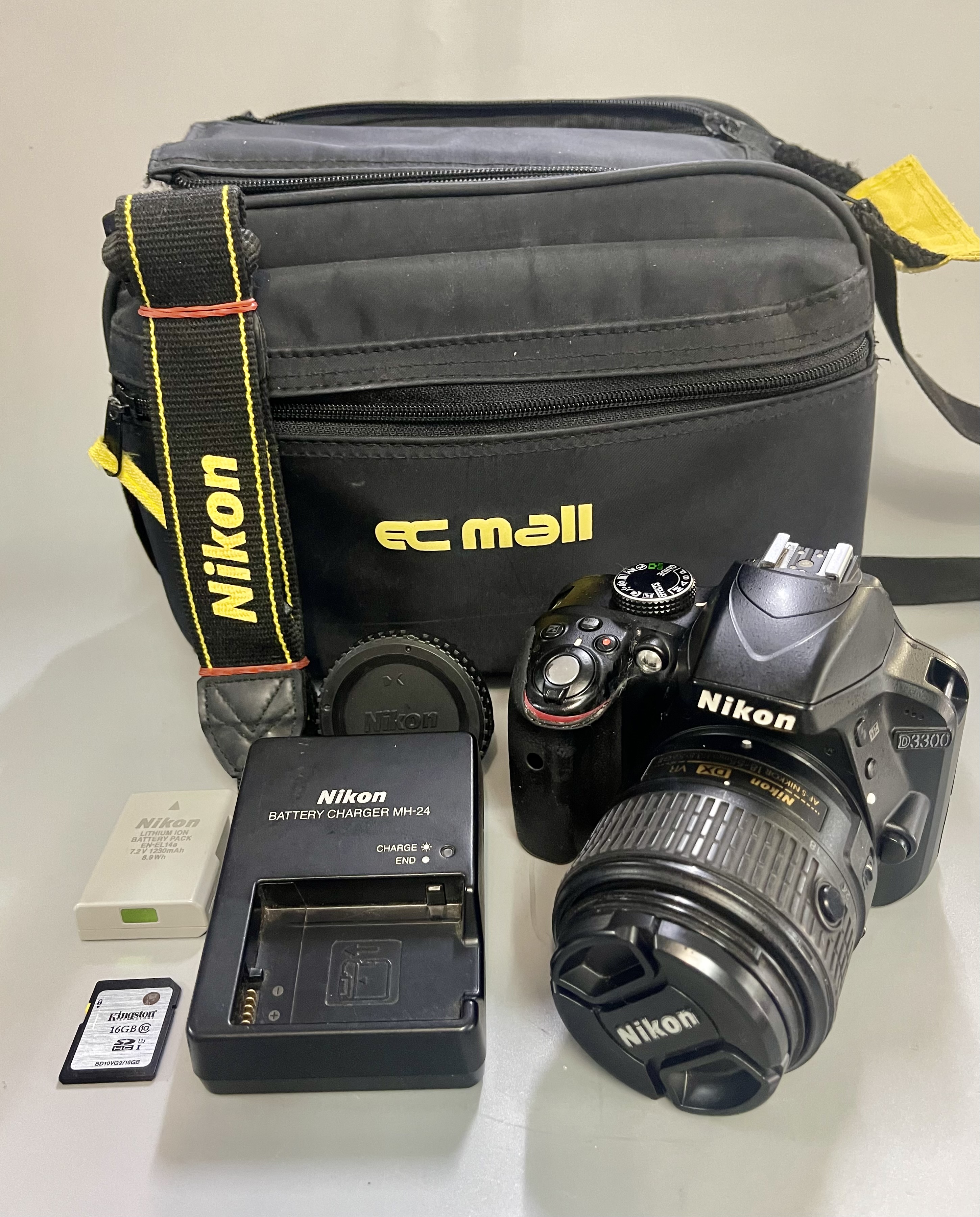 ขายNikon D3300 เลนส์ Nikon Lens AF-S 18-55 mm. VR ราคาพิเศษ