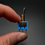 MTS-203 Toggle Switch 6-Pin แบบ On-Off-On (สวิตช์เปิด/ปิด 6 ขา 6A 125V)