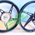 ล้อแม็กแท้ Yamaha Spark 135 (สีดำ-น้ำเงิน)