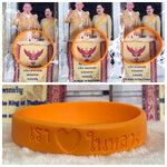 ราคาต่อชิ้น สายรัดข้อมือสีเหลือง เรา 💛ในหลวง ทรงพระเจริญ ฉลองสิริราชสมบัติครบ ๖๐ ปี รัชกาลที่ 9