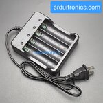 เครื่องชาร์จถ่าน 18650 3.7V 4 ก้อน