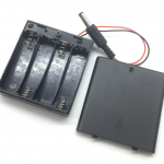 Battery Box รางถ่าน 4 ก้อน AA 6V (ก้อนละ 1.5V) 1 ด้าน แบบมีฝาปิด และมีสวิทช์เปิดปิด พร้อมหัว Jack