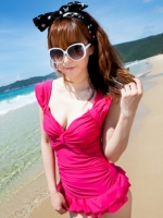 ***พร้อมส่ง***บิกินี่ชุดว่ายน้ำวันพีซ one-piece สวยเหมือนแบบค่ะ