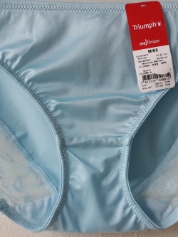 กางเกงชั้นในสตรีไทรอัมพ์