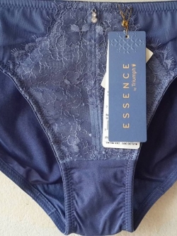 กางเกงชั้นในสตรีไทรอัมพ์