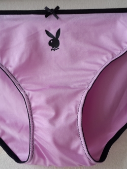 กางเกงชั้นในสตรีPlayboy