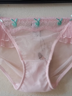 กางเกงชั้นในสตรี playboy