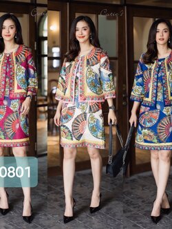 P0801 🎀ช้อปดีมีคืน🎋เซทเดรส+เสื้อคลุมโพลีเอสเตอร์พิมพ์ลาย เสื้อคลุมทรงสวย เดรสมีซิปหลัง เสื้อคลุมมีซับใน อก 42"เดรสยาว 37" สีเเดงไวน์ ขาว กรม