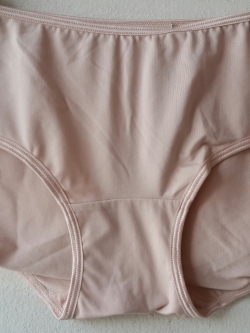 กางเกงชั้นในสตรีBSC