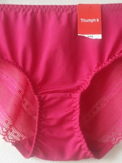 กางเกงชั้นในสตรีไทรอัมพ์
