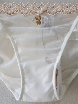 กางเกงชั้นในสตรี Playboy